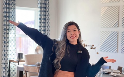 Ashley Nguyen – Chuyên gia BĐS đầy nhiệt huyết và vinh dự khi nhận Tick Xám Youtube