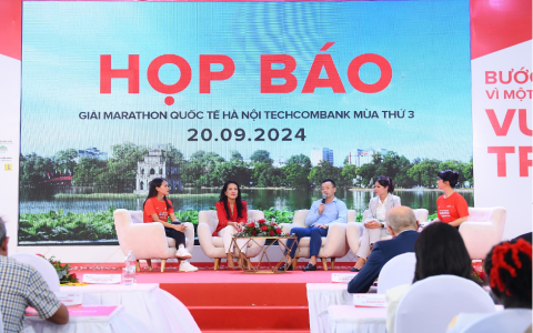 Khai mạc giải Marathon Quốc tế Hà Nội Techcombank Mùa thứ 3, lan toả ý nghĩa nhân văn, tinh thần gắn kết cộng đồng